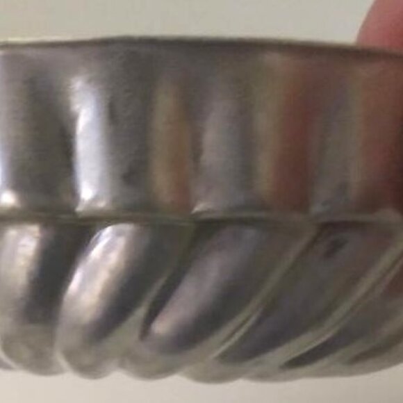 14 Mini Metal Baking Molds Jello Cake Dessert Crafts Bundt - Star - Fluted - Picture 12 of 15